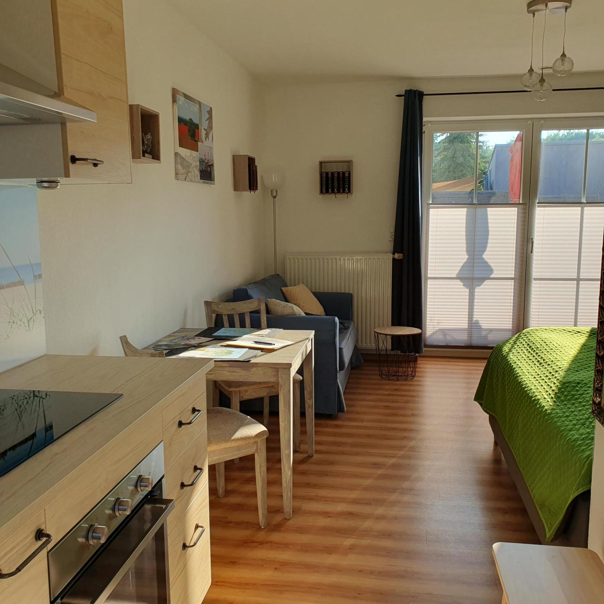 Ferienwohnungen Ruegen-Glueck Lohme Szoba fotó